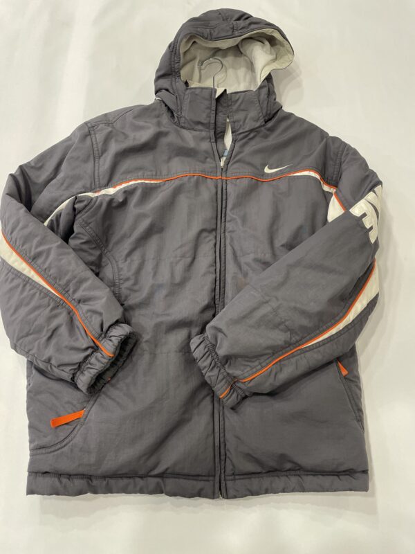 CAZADORA NIKE T-M