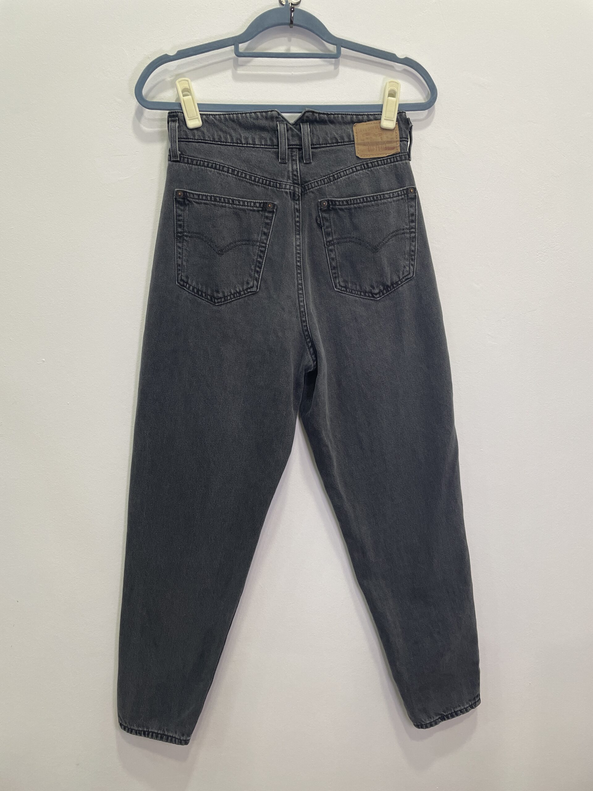 PANTALON LARGO LEVIS T-M/L
