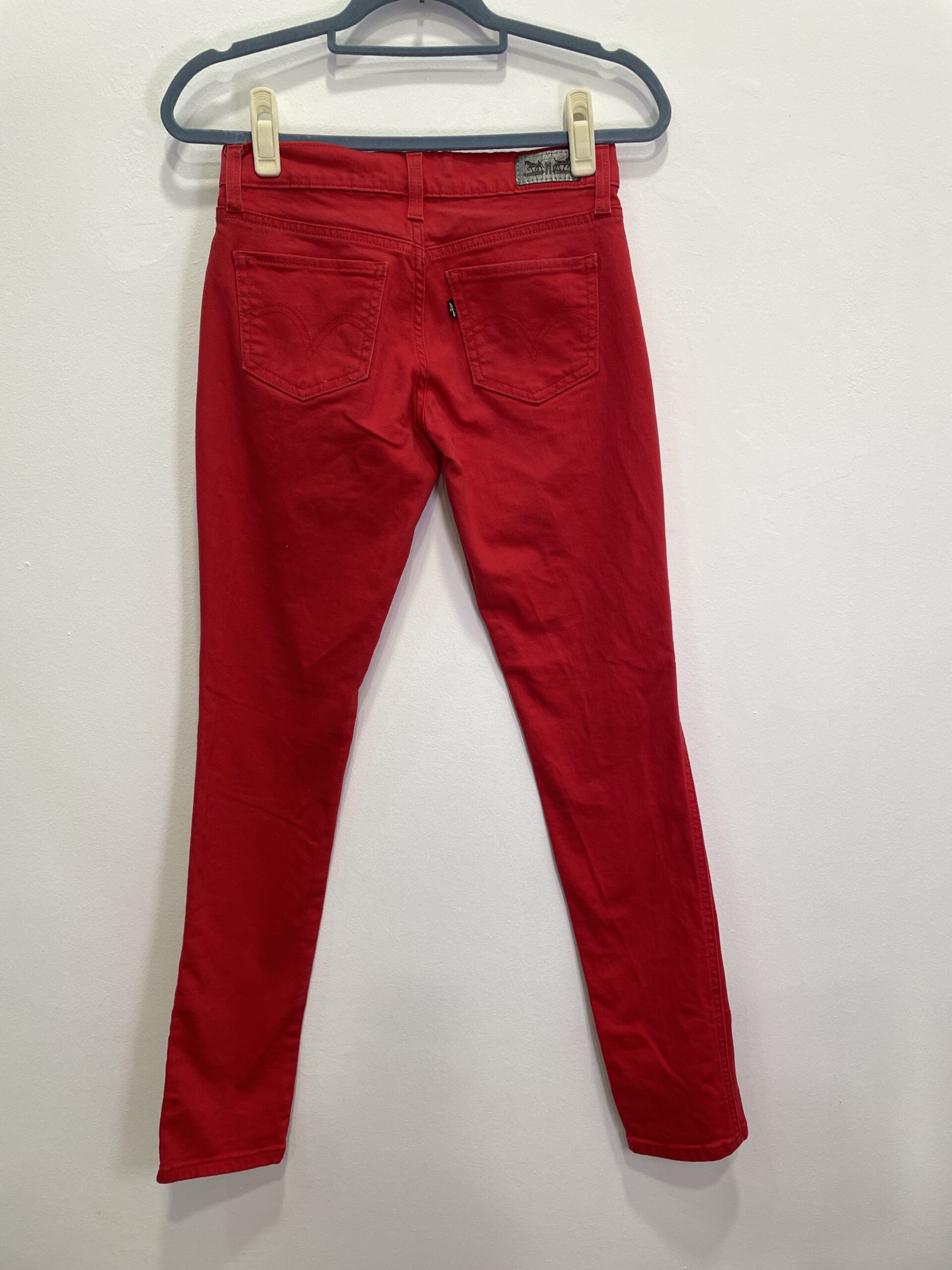 PANTALON LARGO LEVIS T-M