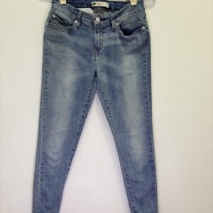 PANTALON LARGO LEVIS T-S