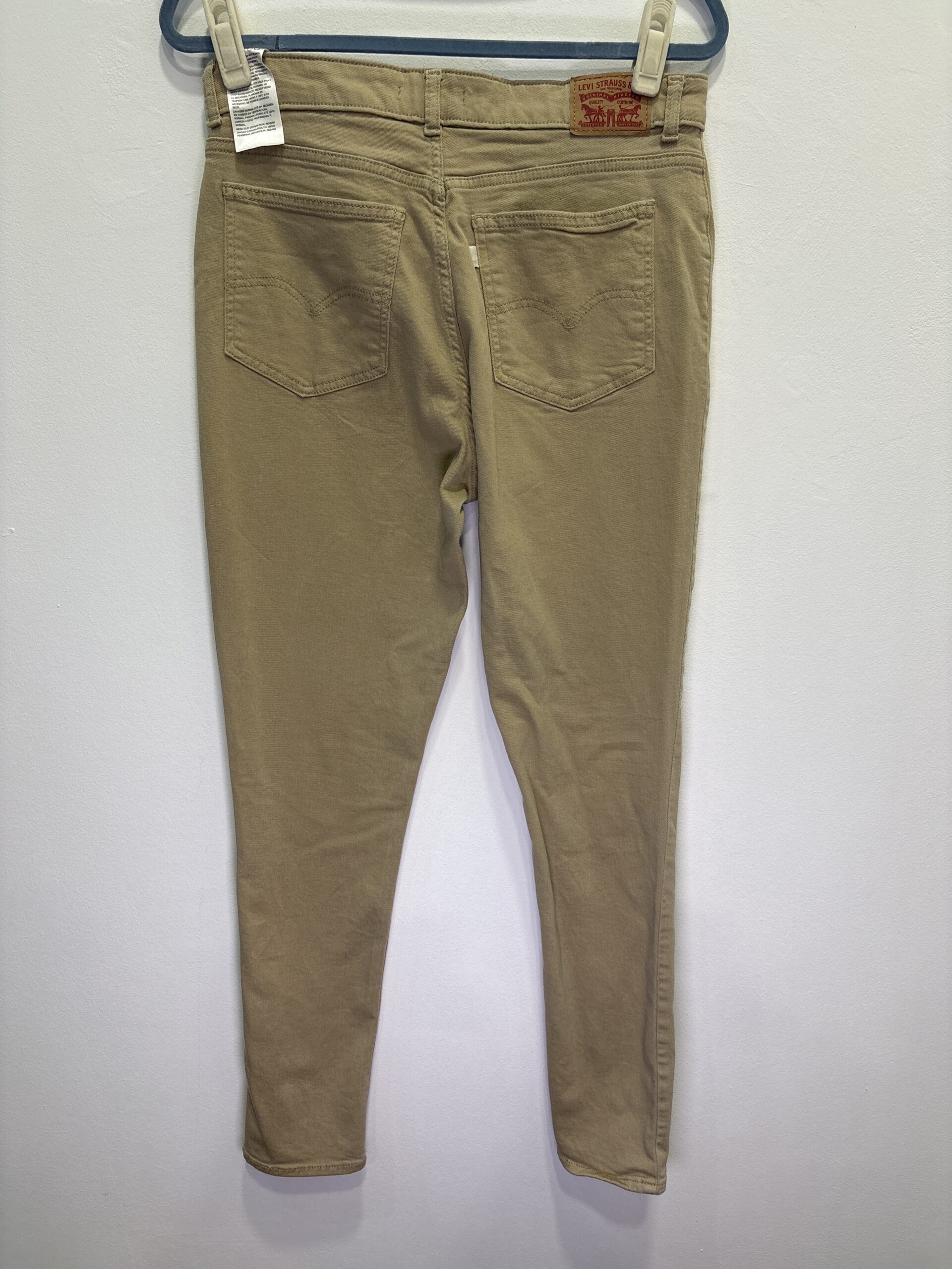 PANTALON LARGO LEVIS T-XL - Imagen 2