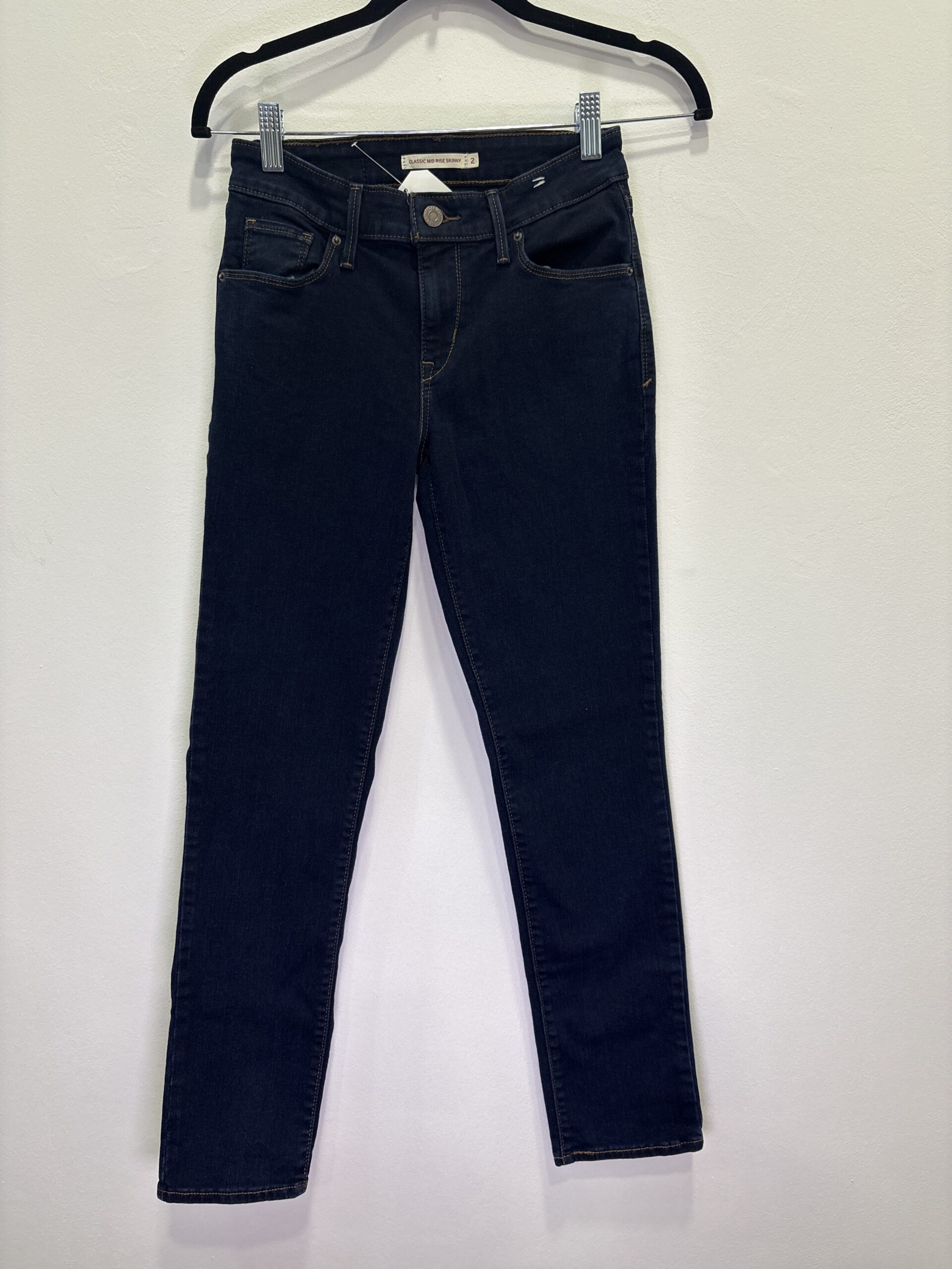 PANTALON LARGO LEVIS T-XS