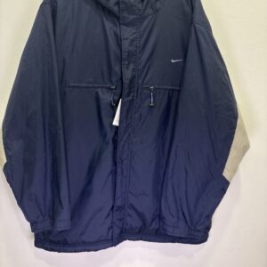 CAZADORA NIKE T-XL
