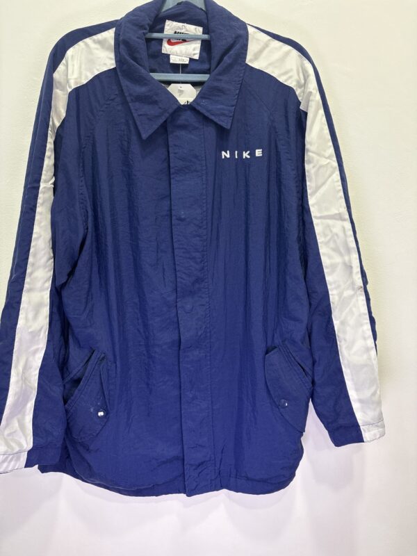 CAZADORA NIKE T-L